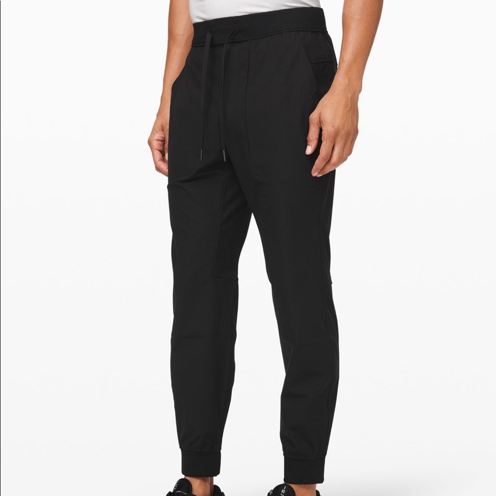 Lululemon ABC Jogger. Used, size L length 30